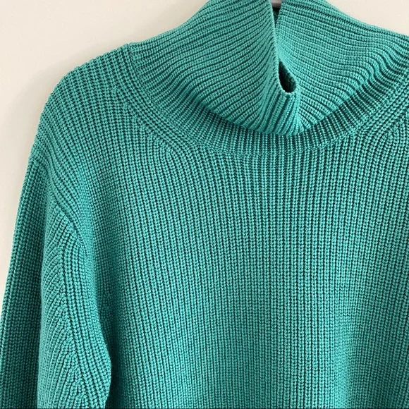 Aritzia Jara sweater - Picture 3 of 8